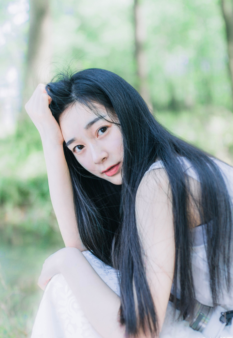 “没有万一。”庞统脸一黑，目光不善的瞪了魏延一眼，这话能随便乱说吗？自己若真出了事，第一个就得怪魏延。